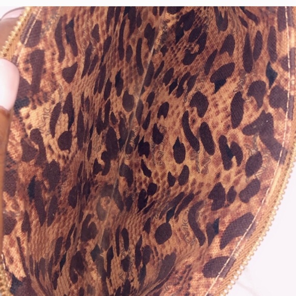 Mcm clutch - Picture 2 of 3